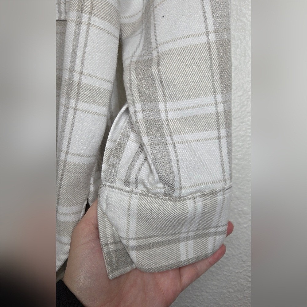 H&M Mens Plaid Shacket Button Up Overshirt Neutral Streetwear Grunge Size Small - Picture 4 of 4
